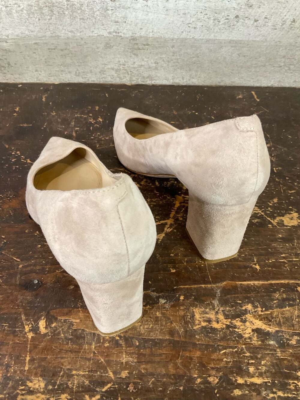 Marc Fisher LTD Zala Suede Pointed Toe Block Heel Pump in Light Natural Size 11M - Picture 6 of 10